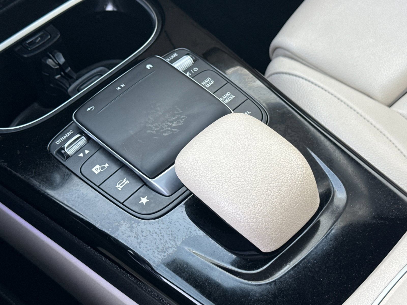 Used 2021 Mercedes-Benz A 220 image 29