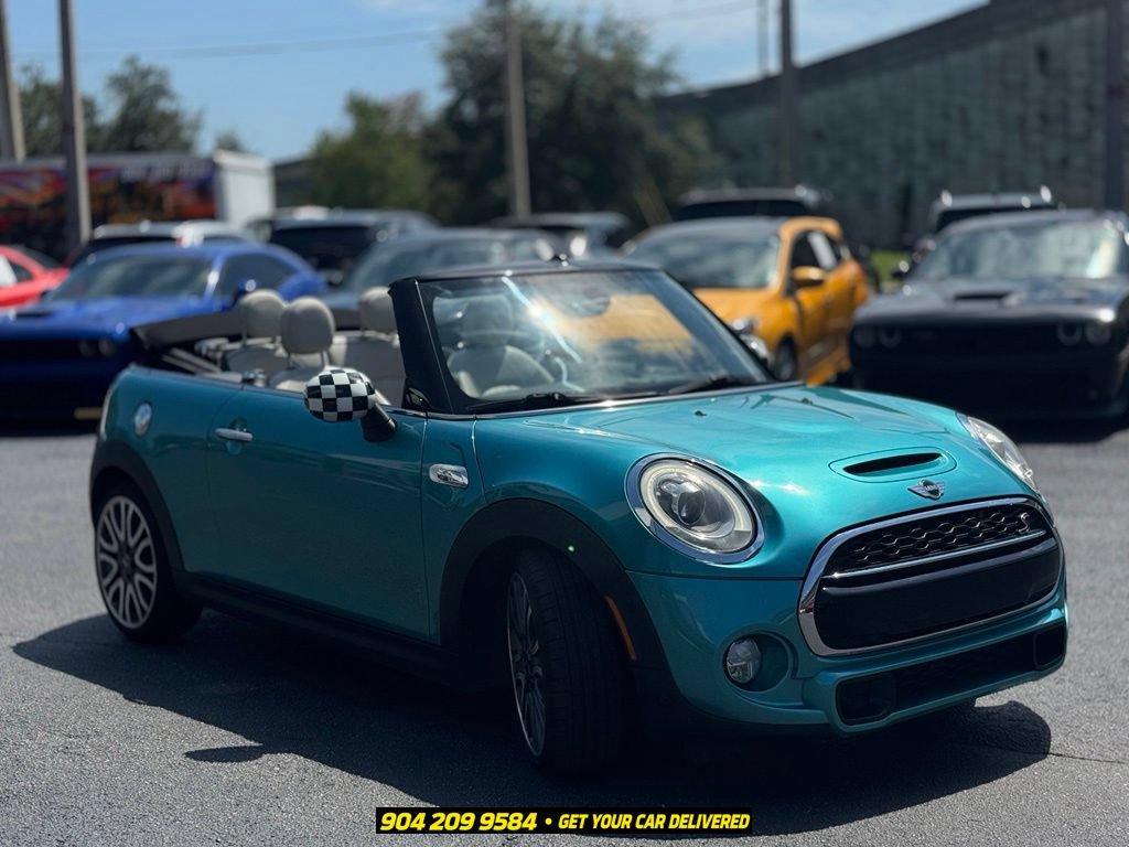 Used 2018 MINI Cooper S FWD image 9