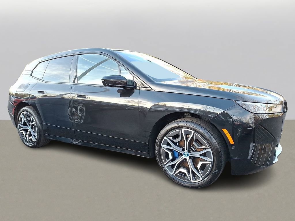 Used 2024 BMW iX xDrive50 w/ Sport Package image 2