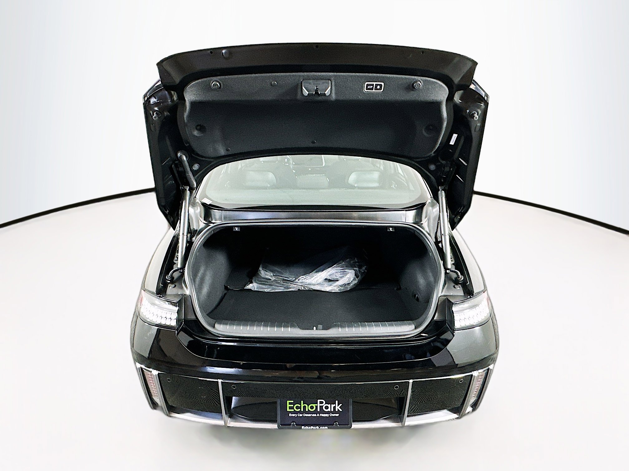 Used 2024 Hyundai Ioniq 6 SE AWD/4WD image 28