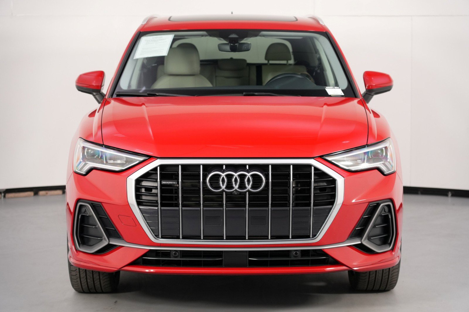 Used 2023 Audi Q3 2.0T Premium Plus image 46
