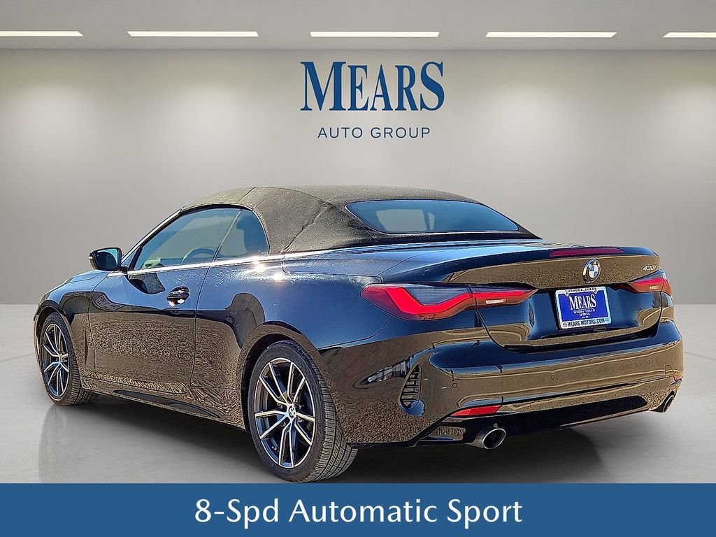 Used 2024 BMW 430i Convertible image 4