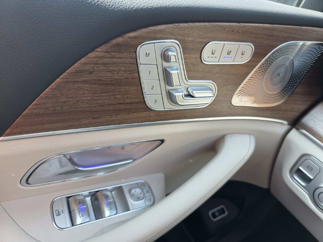 New 2026 Mercedes-Benz GLE 580 4MATIC image 14