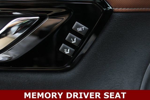 Used 2025 Subaru Forester Touring w/ Popular Package - Touring image 16