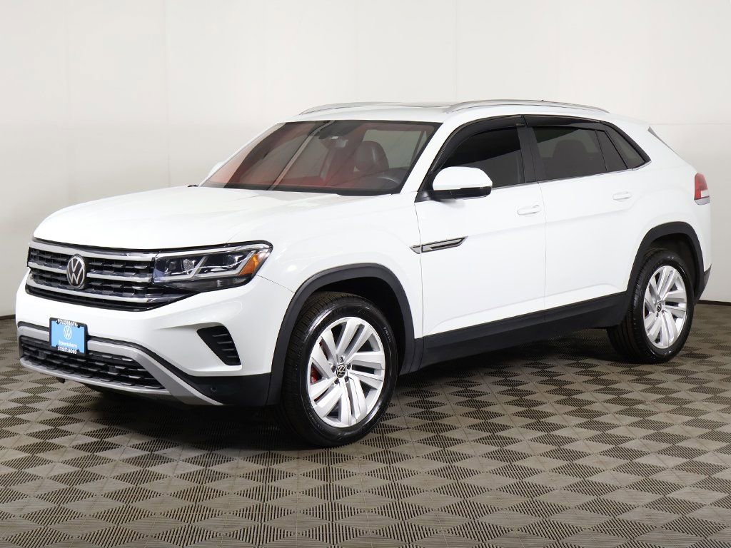 Used 2023 Volkswagen Atlas Cross Sport SE w/ Panoramic Sunroof Package image 8