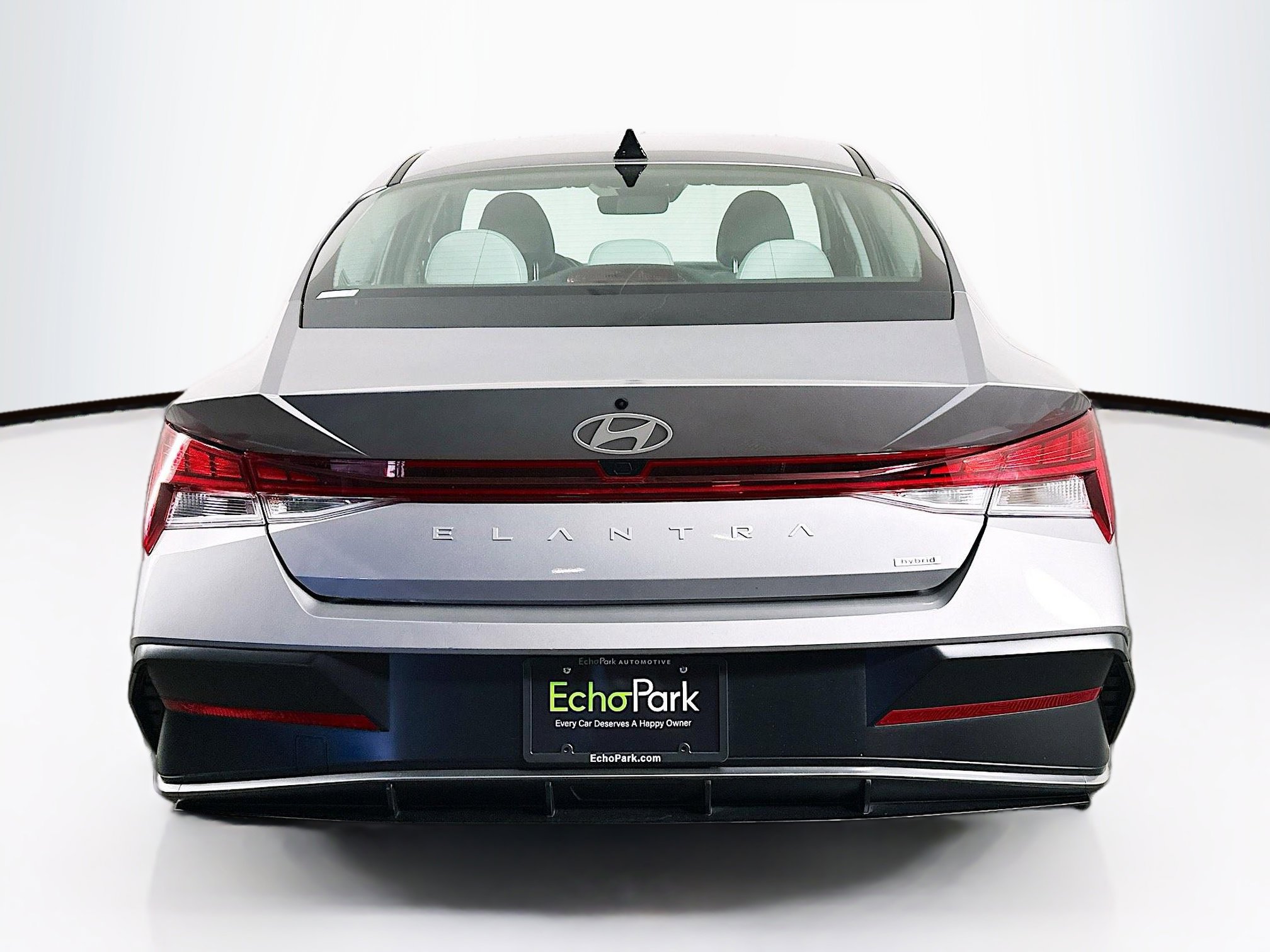 Used 2025 Hyundai Elantra Limited image 7