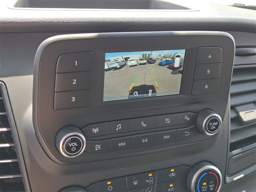 New 2025 Ford Transit 250 148 Medium Roof image 19