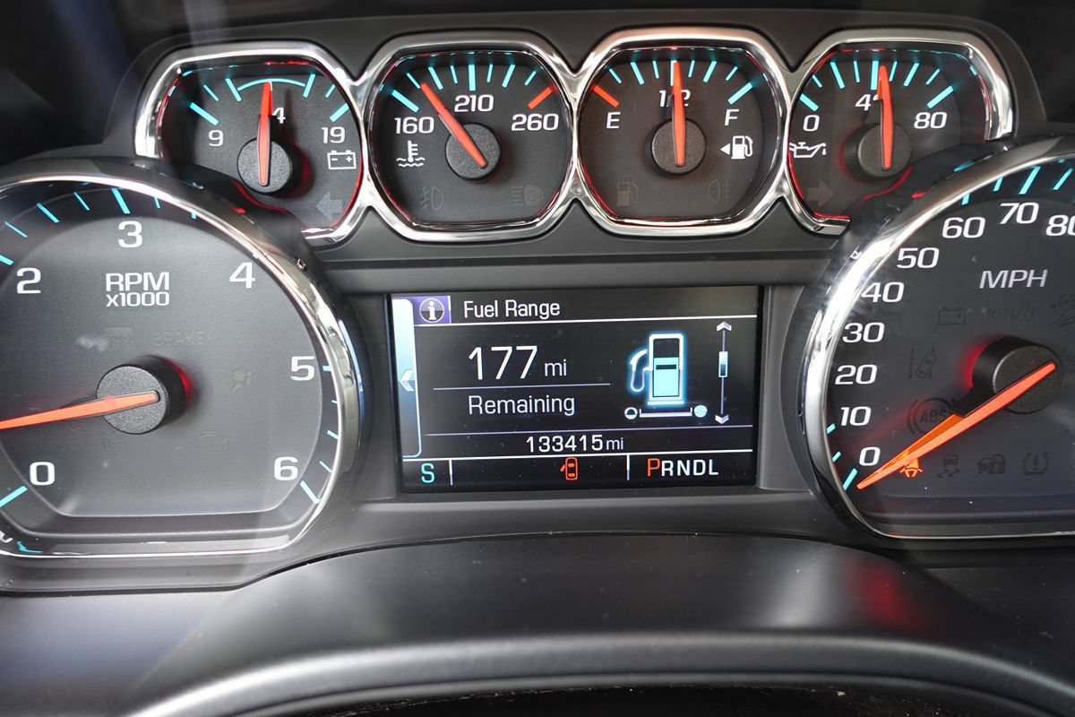 Used 2017 Chevrolet Silverado 1500 LT w/ All Star Edition AWD/4WD image 51