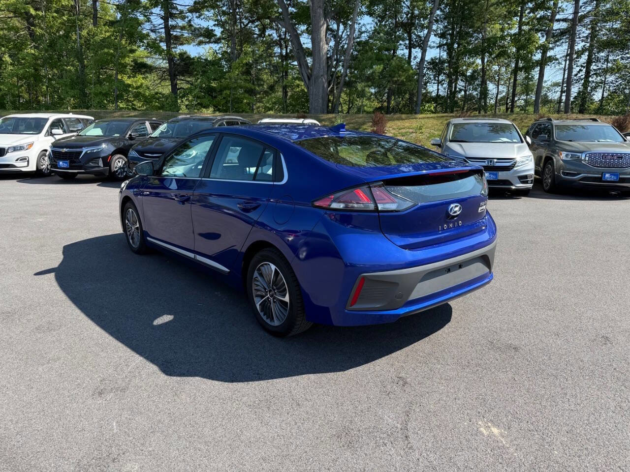 Used 2020 Hyundai Ioniq SEL image 6