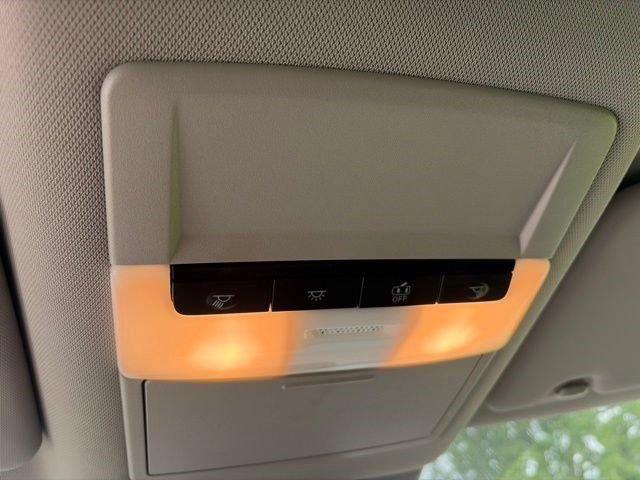 Used 2023 Nissan Rogue S FWD image 26