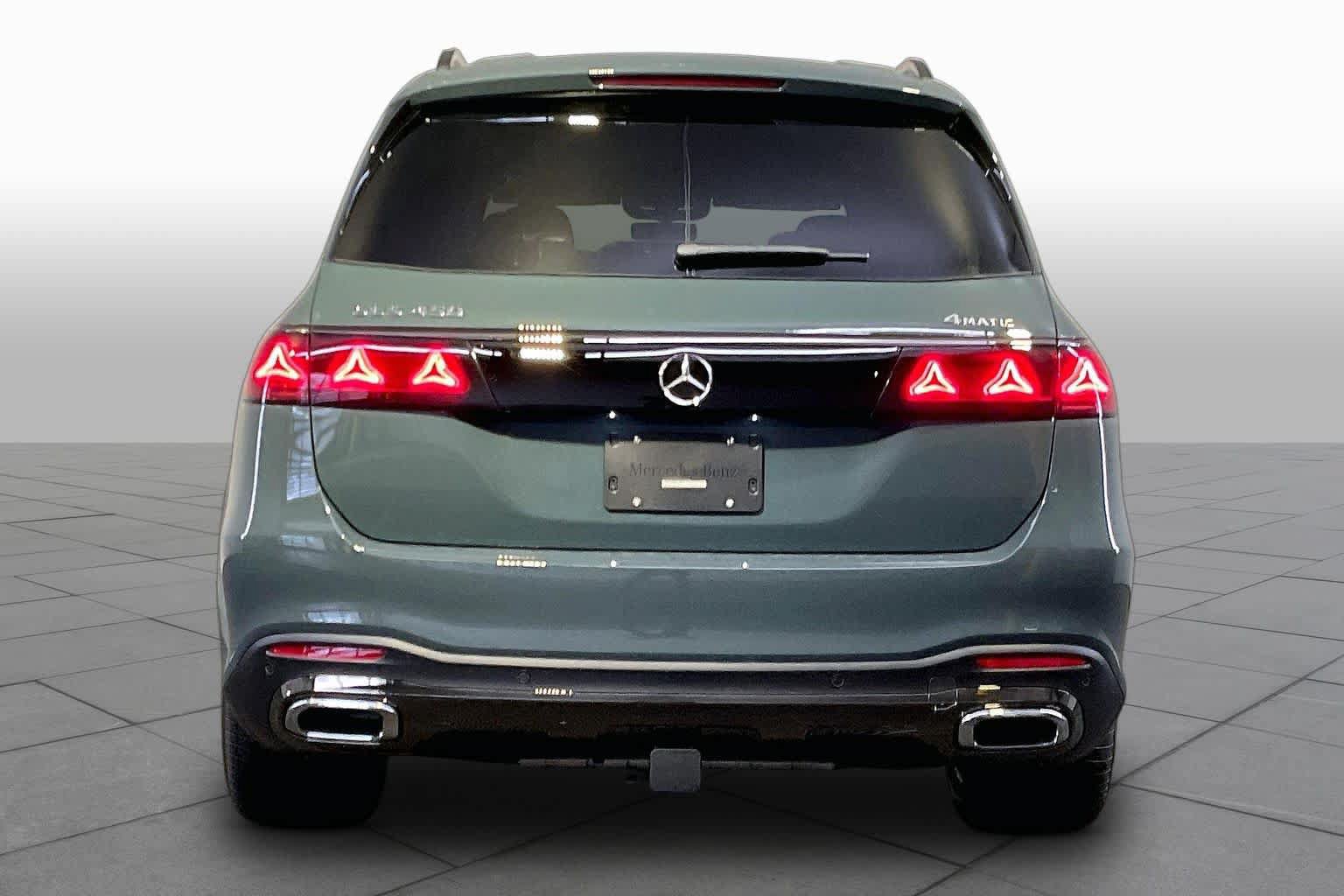 New 2027 Mercedes-Benz GLS 450 4MATIC image 4