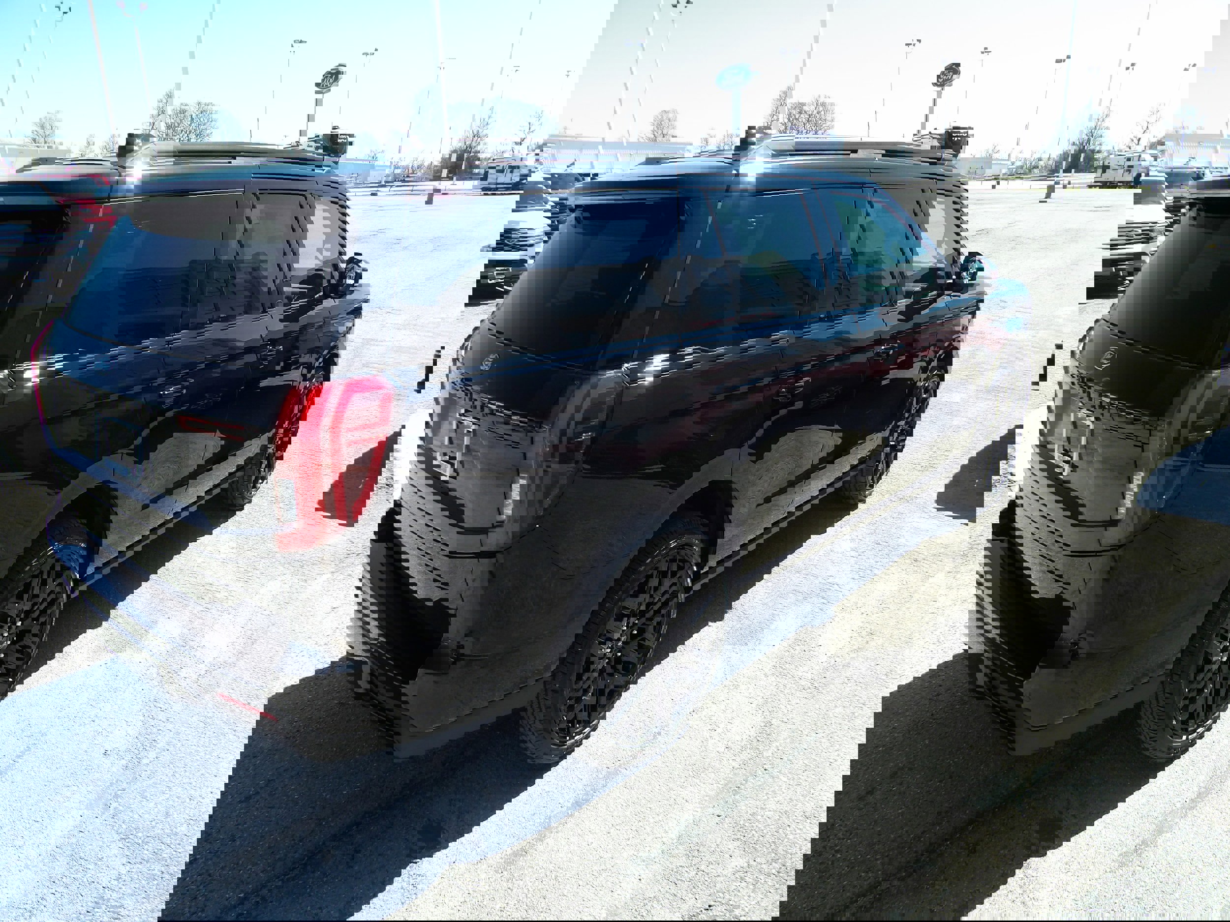 New 2026 Ford Expedition Platinum w/ Stealth Performance Package image 43