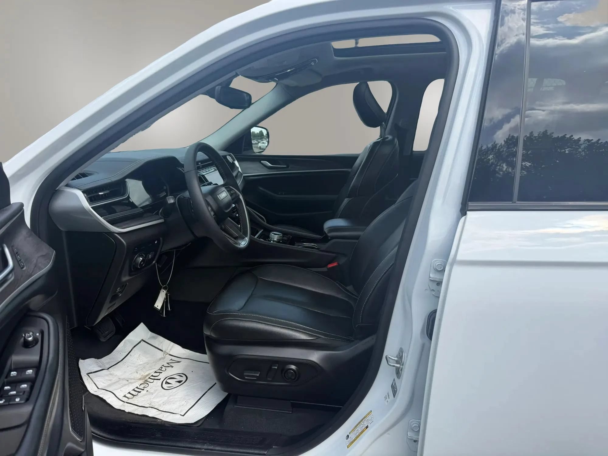 Used 2022 Jeep Grand Cherokee Limited 4xe AWD/4WD image 25