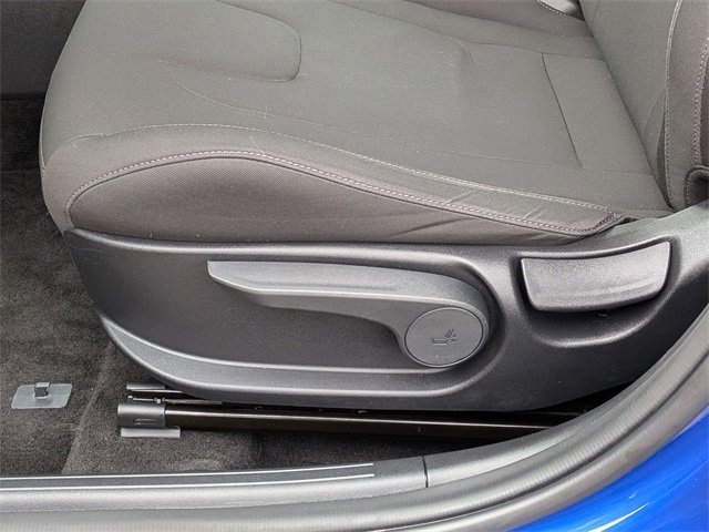 Used 2023 Hyundai Elantra SEL w/ Convenience Package image 12