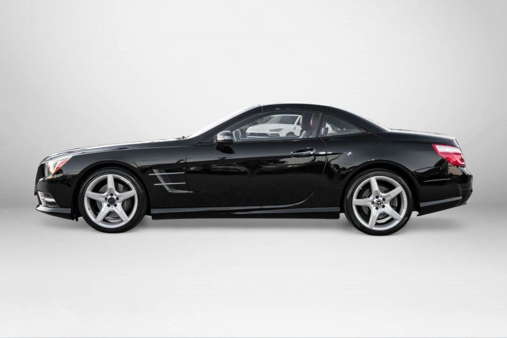 Used 2016 Mercedes-Benz SL 550 image 9