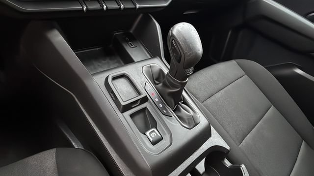Used 2023 Chevrolet Colorado W/T RWD image 29