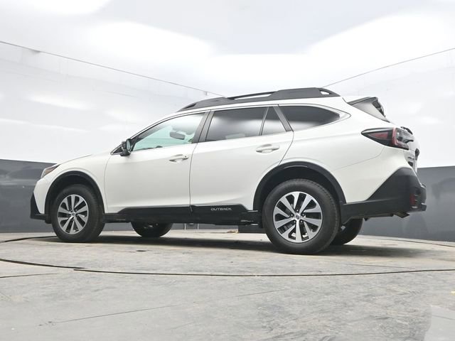 Used 2021 Subaru Outback Premium image 34