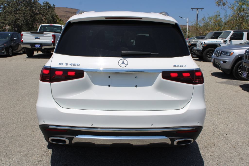 Used 2024 Mercedes-Benz GLS 450 4MATIC image 5