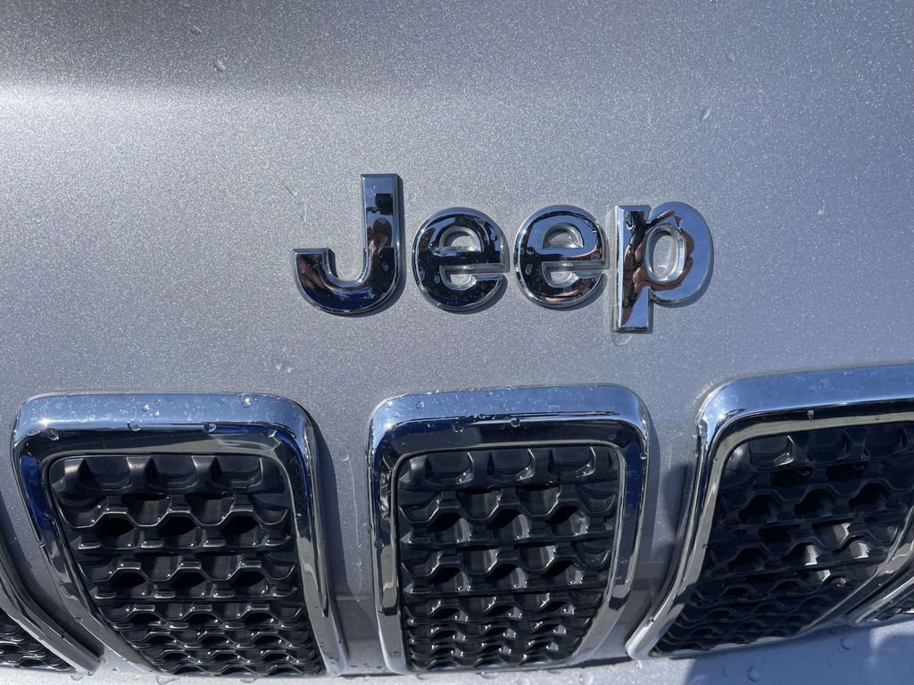 Used 2019 Jeep Cherokee Limited w/ Luxury Group image 38