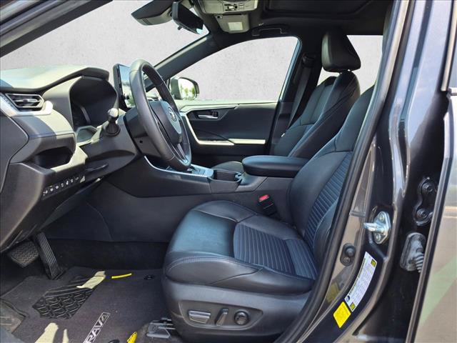Used 2023 Toyota RAV4 XSE AWD/4WD image 16