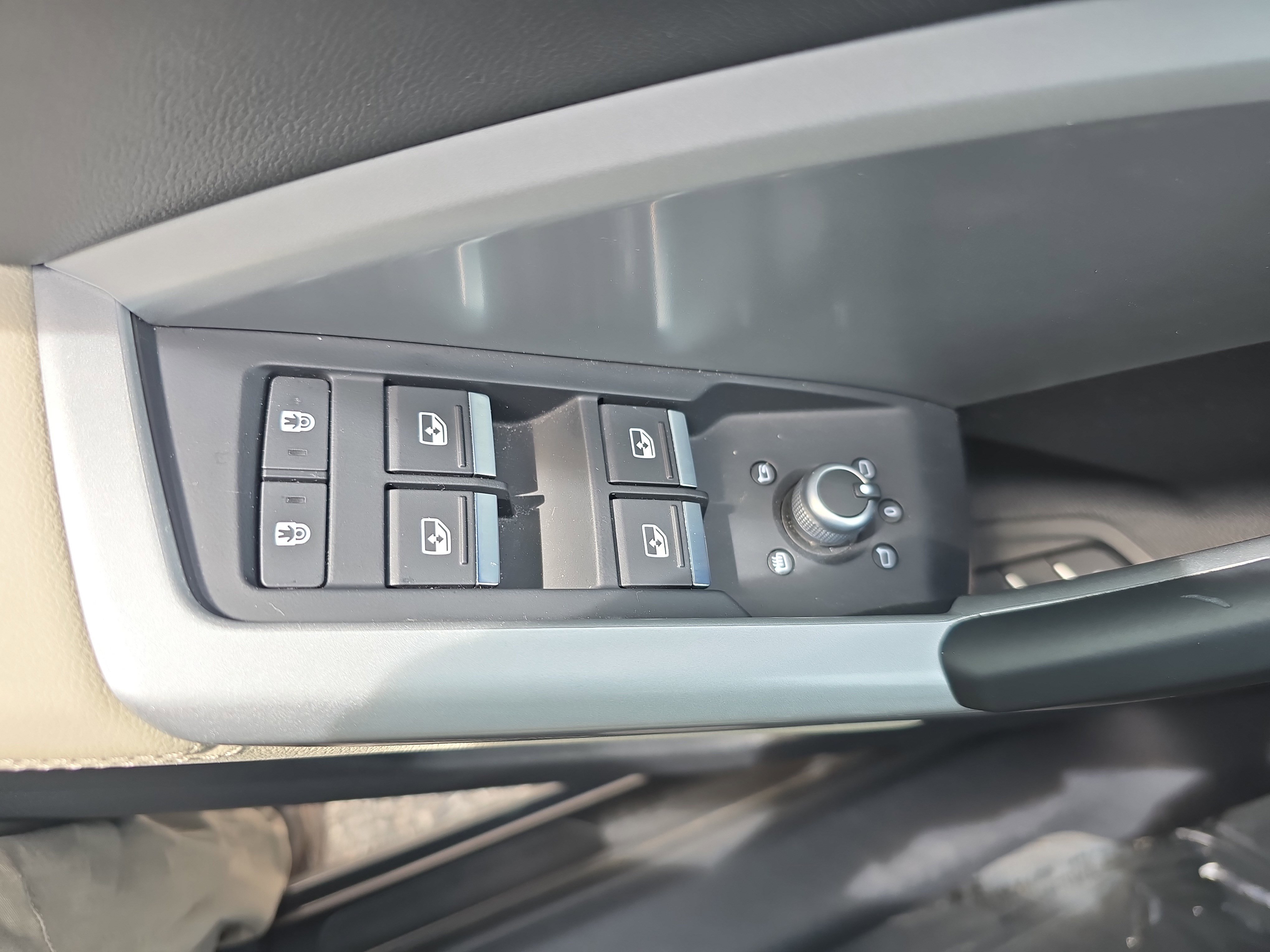 Used 2022 Audi Q3 2.0T Premium image 27