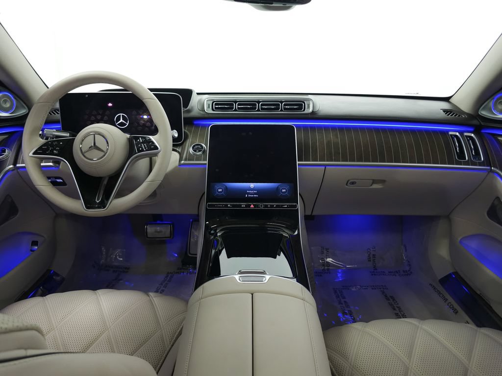 Used 2024 Mercedes-Benz Maybach S 580 4MATIC image 28