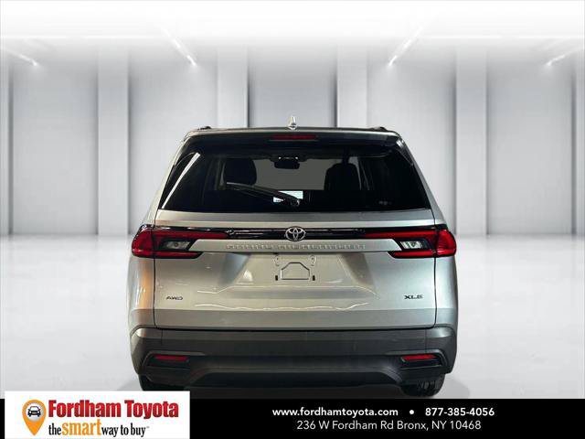 Certified 2025 Toyota Grand Highlander AWD image 6