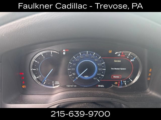 Used 2020 Cadillac Escalade Luxury w/ LPO, Radiant Package AWD/4WD image 9