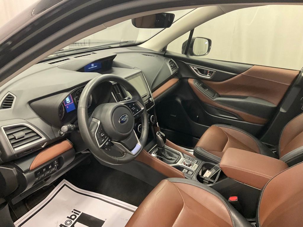 Used 2023 Subaru Forester Touring image 4