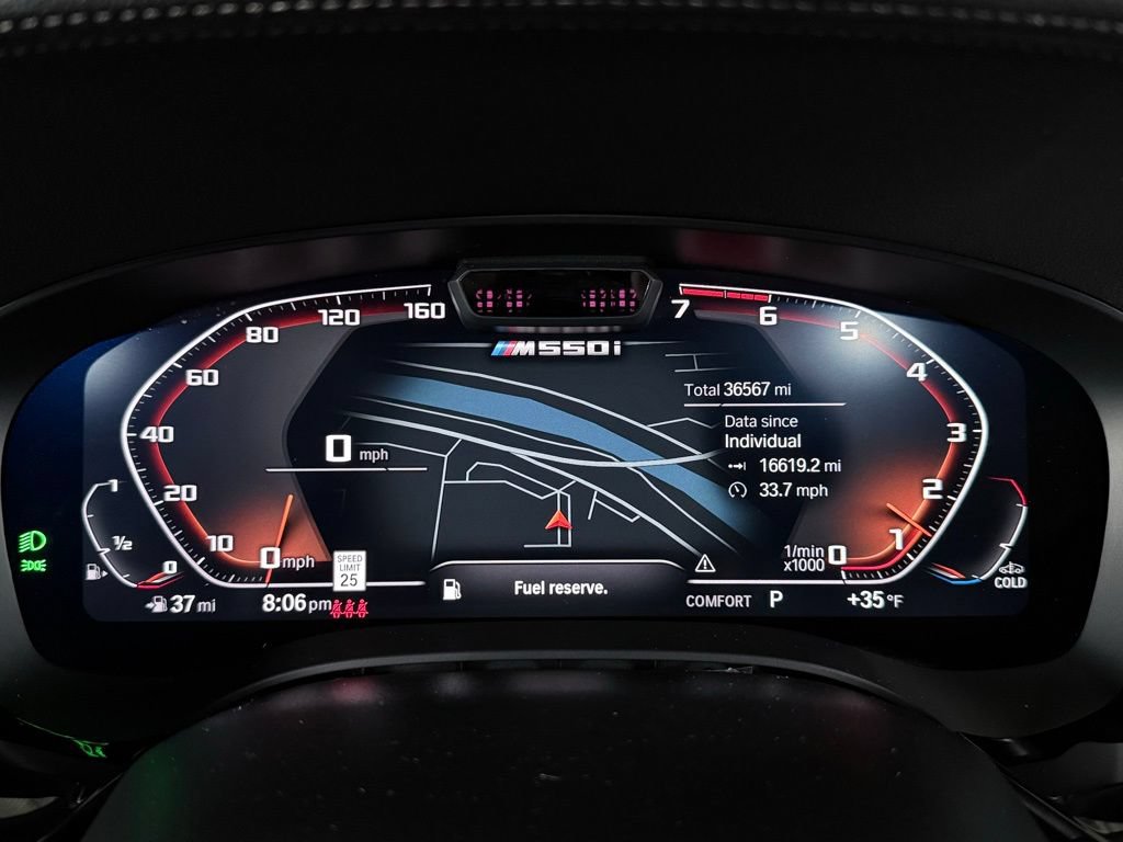 Used 2022 BMW M550i xDrive w/ Dynamic Handling Package AWD/4WD image 31