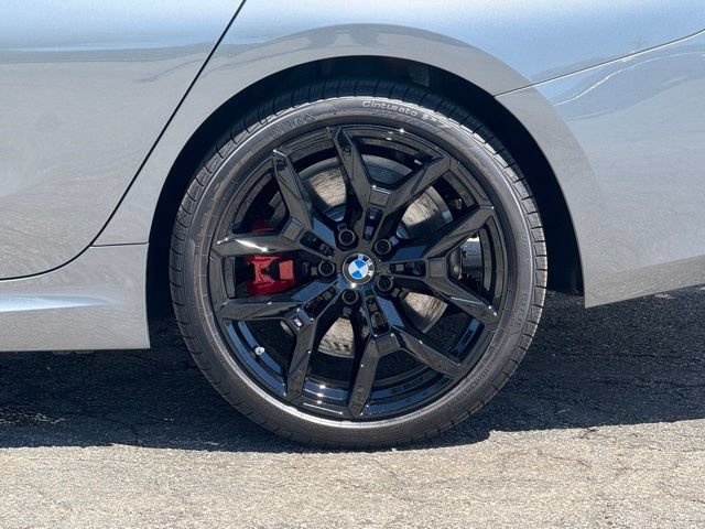 New 2026 BMW 330i xDrive Sedan w/ M Sport Package AWD/4WD image 3