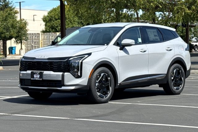 New 2027 Kia Sportage S FWD image 8