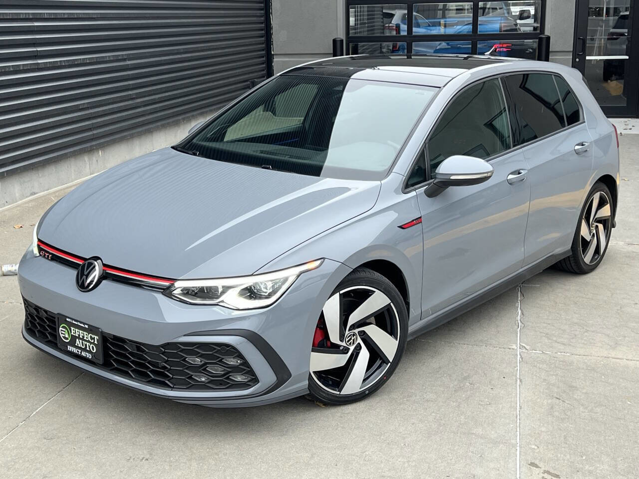 Used 2023 Volkswagen GTI SE image 2