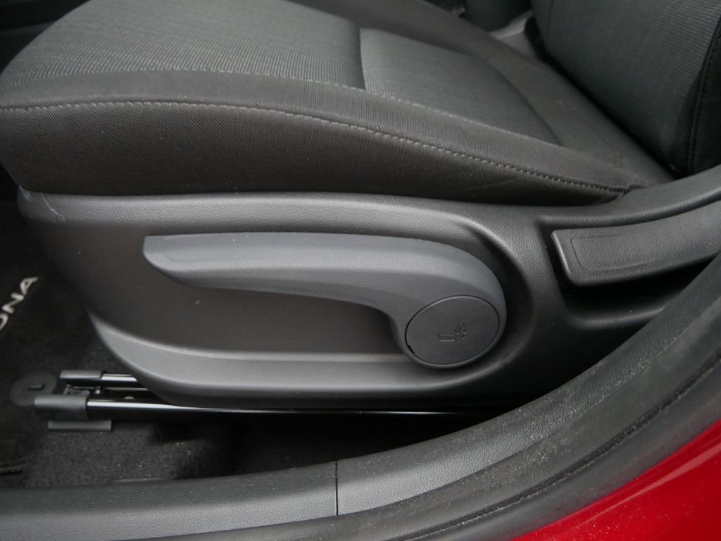 Used 2022 Hyundai Kona SEL w/ Cargo Package image 14