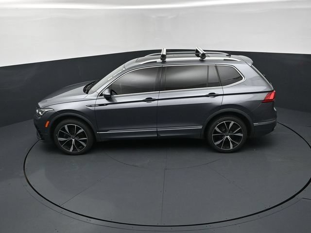 Used 2022 Volkswagen Tiguan SEL R-Line AWD/4WD image 15