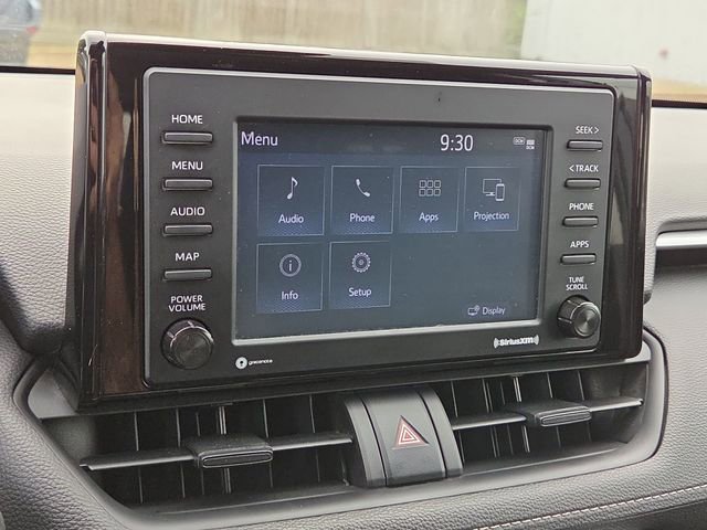 Used 2022 Toyota RAV4 LE FWD image 47