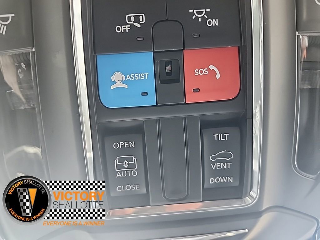 Certified 2023 Jeep Grand Cherokee Altitude image 33