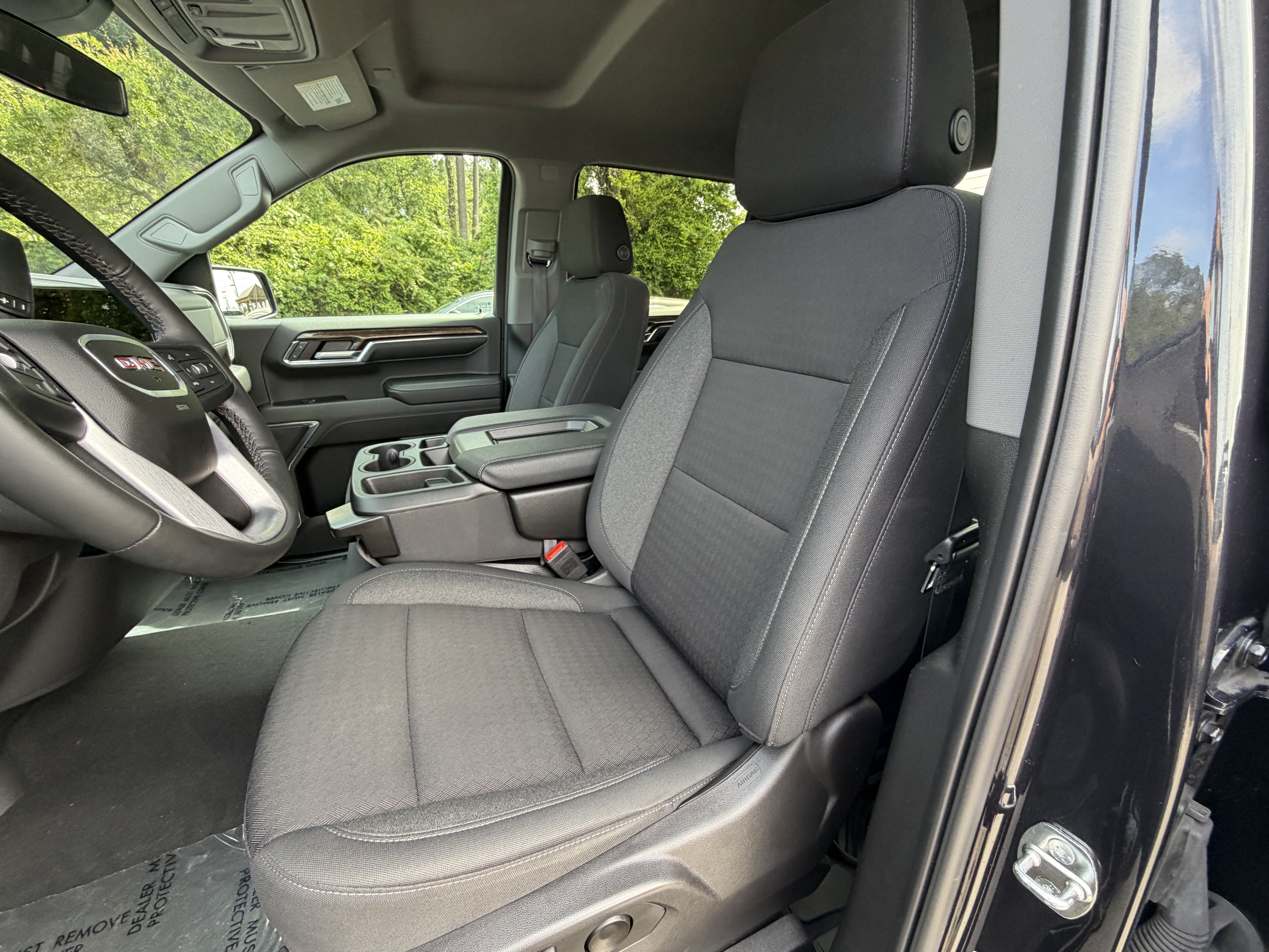 Used 2024 GMC Sierra 1500 Elevation AWD/4WD image 14
