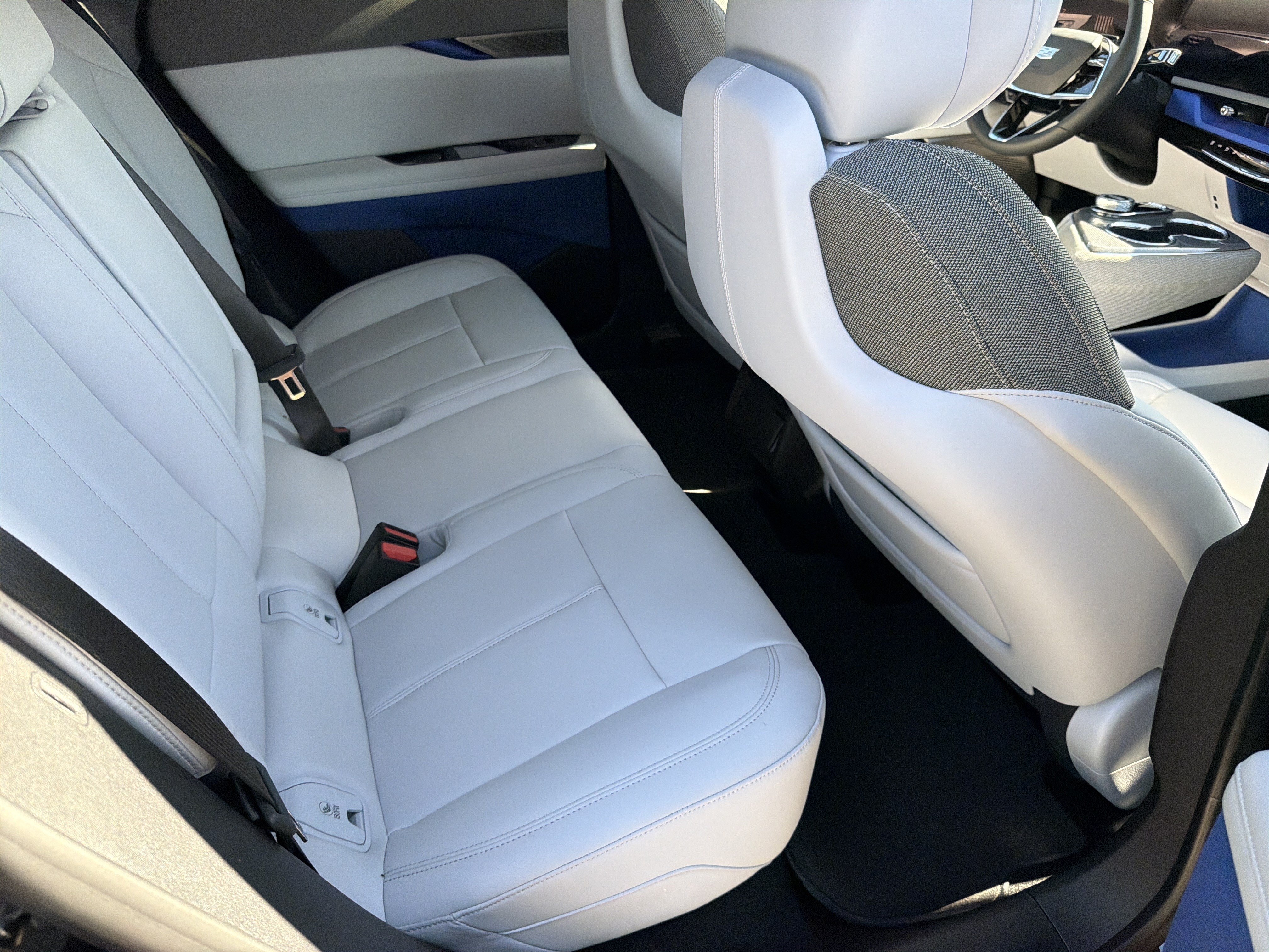 New 2027 Cadillac Optiq Luxury RWD image 16
