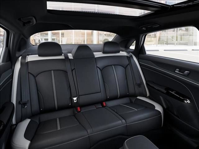 Used 2026 Kia K5 GT-Line w/ GT-Line Premium Package FWD image 16