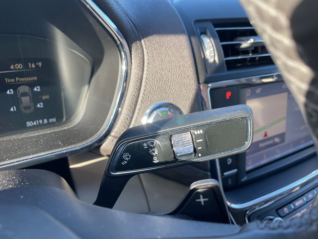 Used 2020 Lincoln Continental Standard w/ Premium Package image 22