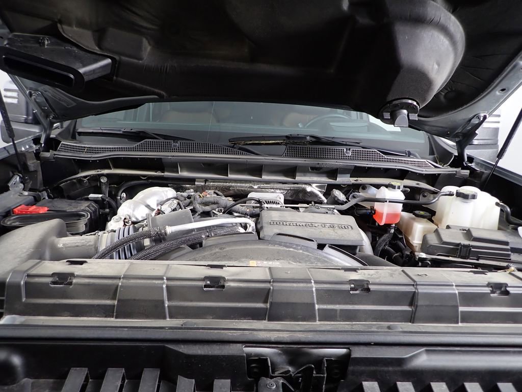 Used 2024 Chevrolet Silverado 3500 High Country w/ High Country Premium Package AWD/4WD image 45