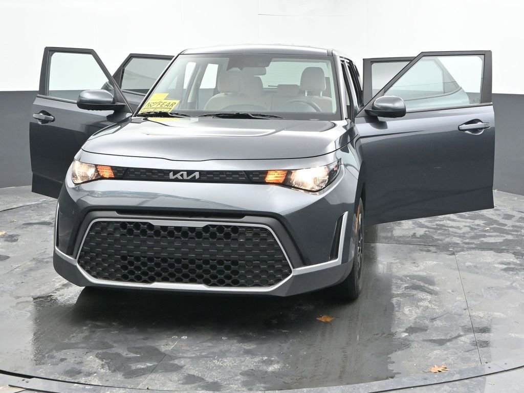Used 2025 Kia Soul LX w/ LX Technology Package image 71