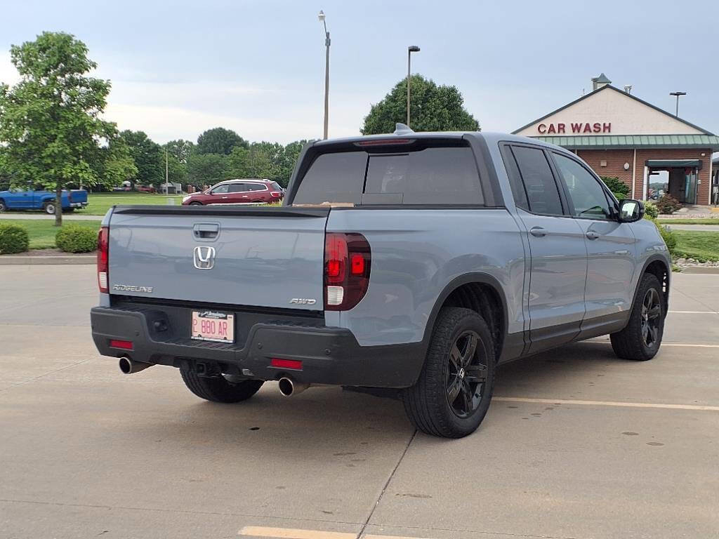 Used 2022 Honda Ridgeline Black Edition image 5
