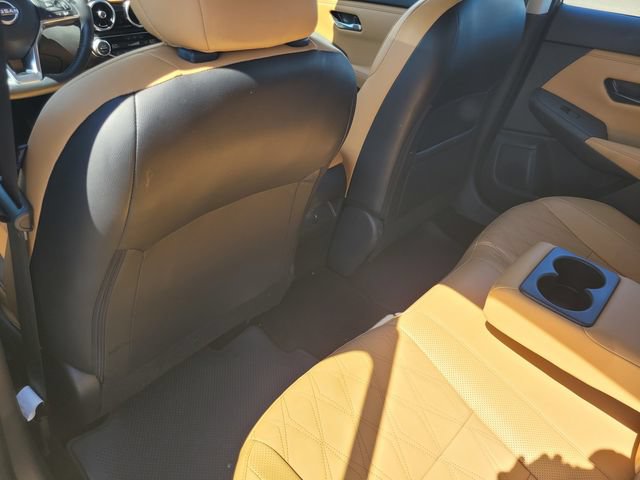 Used 2025 Nissan Sentra SV w/ SV Premium Package FWD image 14