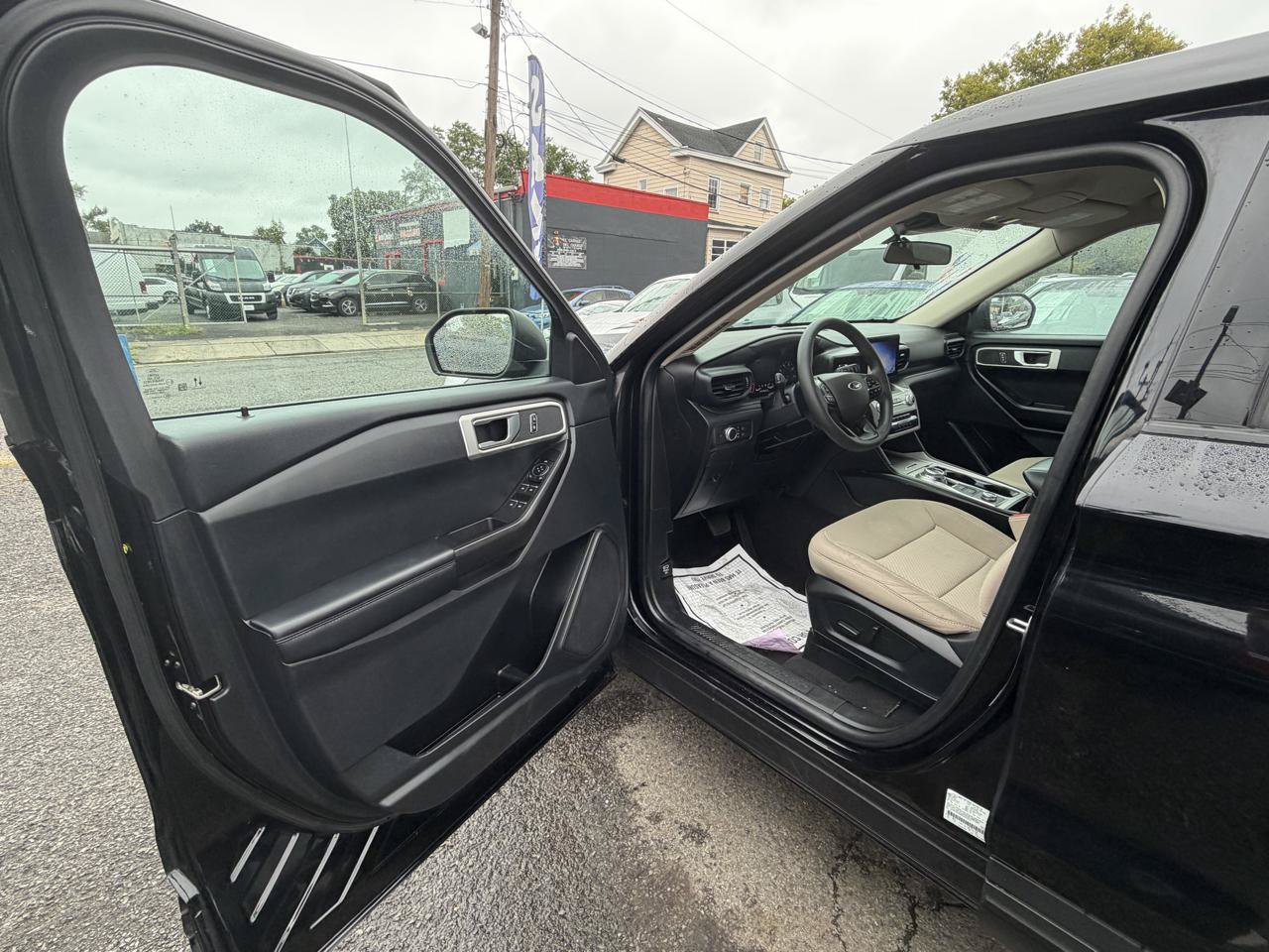 Used 2022 Ford Explorer 4WD image 9