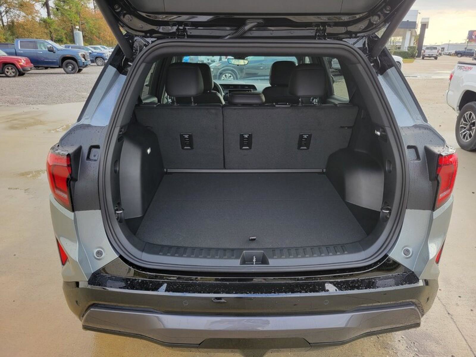 New 2026 GMC Terrain AT4 w/ Convenience Package III image 7