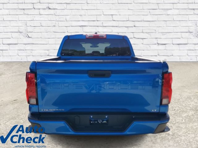 Used 2024 Chevrolet Colorado LT RWD image 3