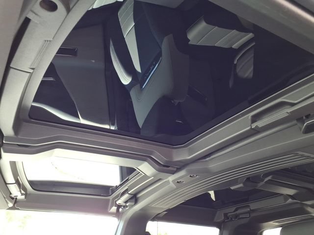 New 2026 GMC Hummer EV SUV AWD/4WD image 23
