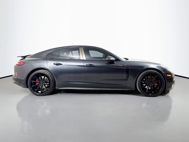 Used 2018 Porsche Panamera 4 image 4